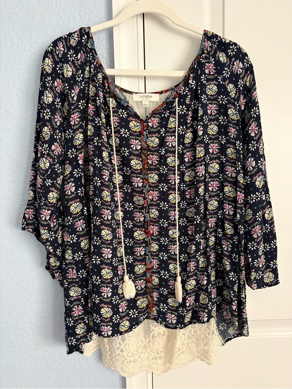 Umgee Navy Floral Lace-Trim Peasant Blouse